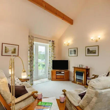2 Bed In Harrogate Oc-hh087 Stainburn