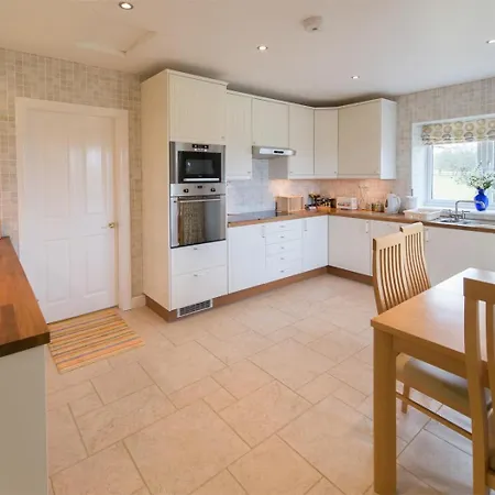 2 Bed In Harrogate Oc-hh087 Holiday home *